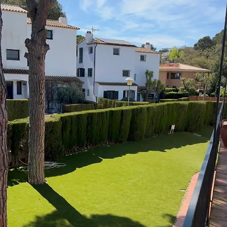 Espectacular Con Piscina En *